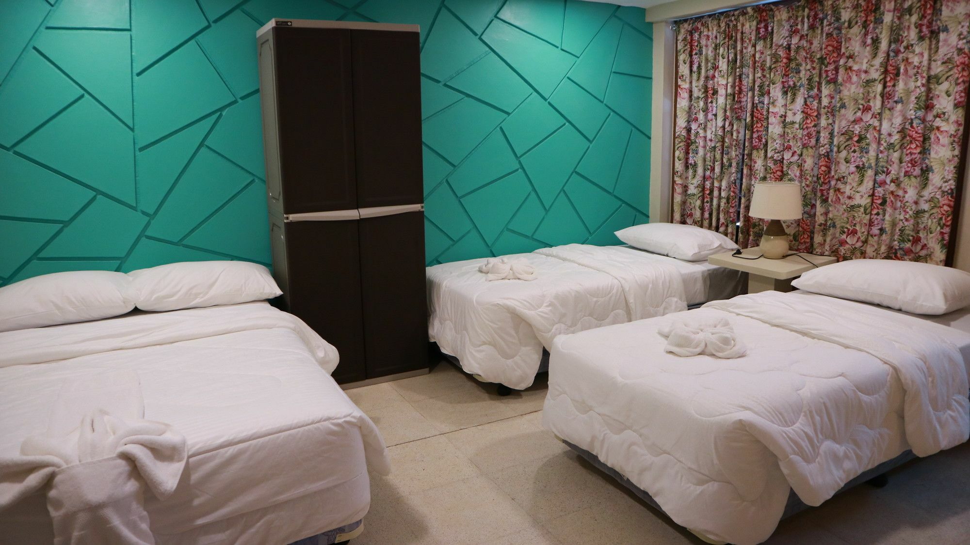Residencia Marfel Hotel Tacloban Eksteriør billede