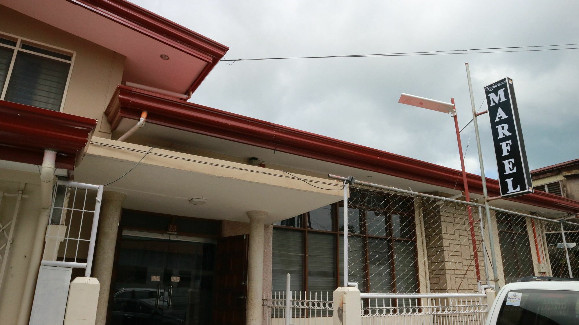 Residencia Marfel Hotel Tacloban Eksteriør billede